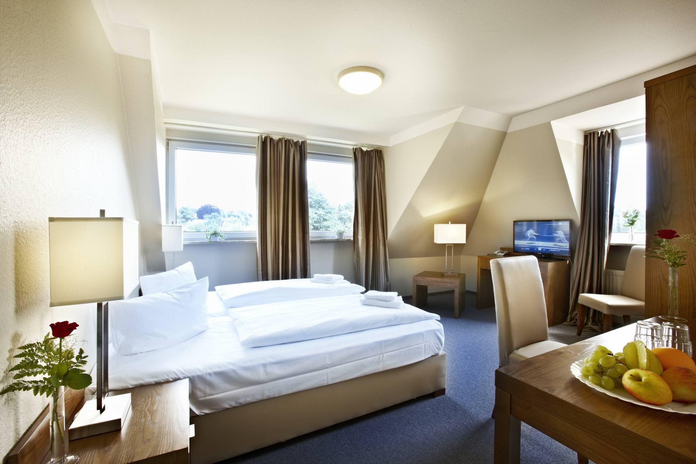 Hotel Koenigstein Kiel By Tulip Inn Eksteriør billede