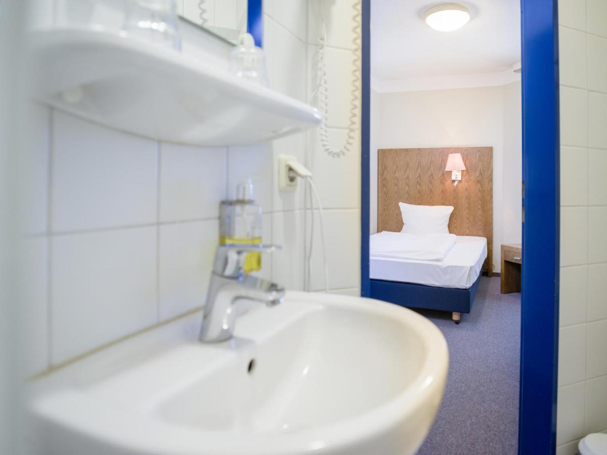 Hotel Koenigstein Kiel By Tulip Inn Eksteriør billede