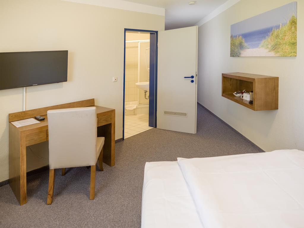 Hotel Koenigstein Kiel By Tulip Inn Eksteriør billede