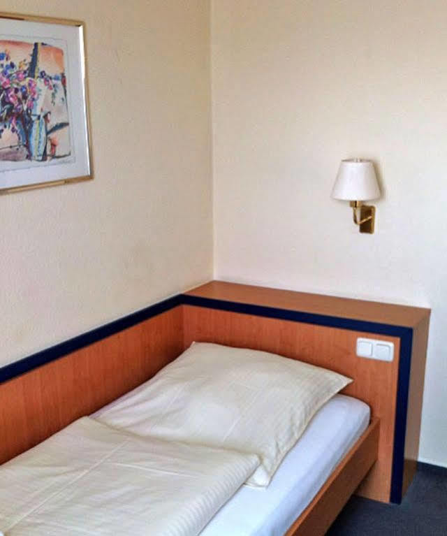 Hotel Koenigstein Kiel By Tulip Inn Eksteriør billede