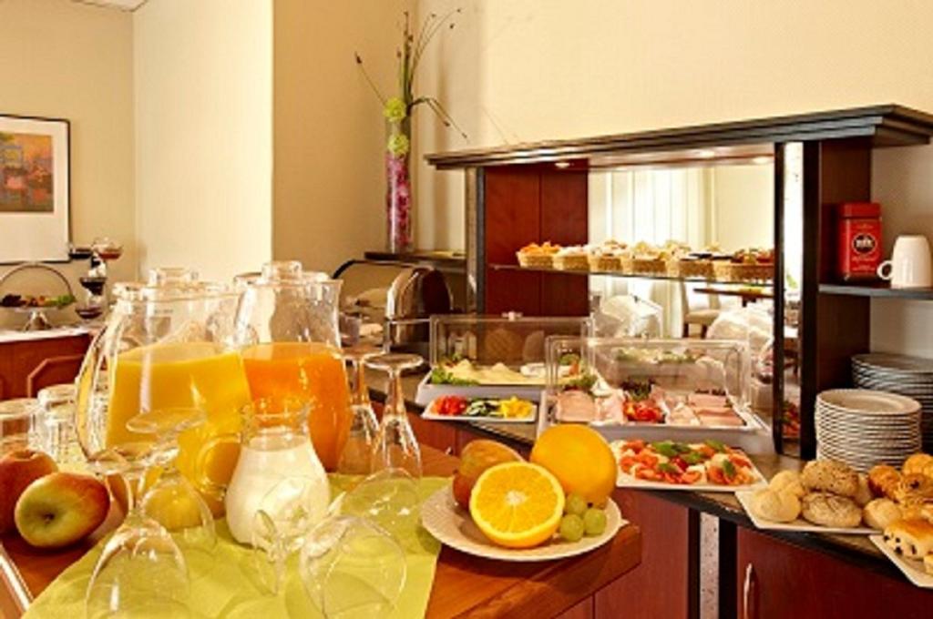 Hotel Koenigstein Kiel By Tulip Inn Eksteriør billede